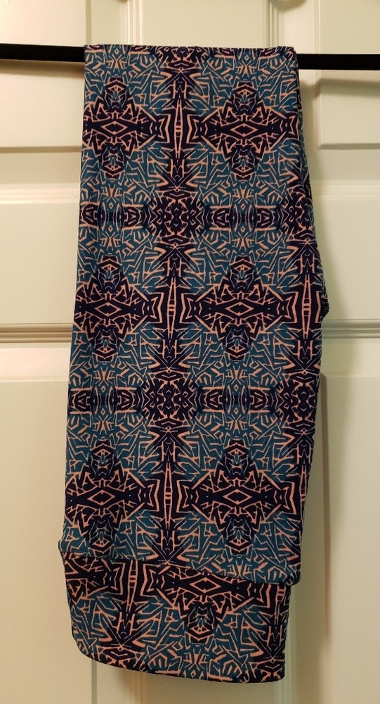 One size Lularoe Leggins. Nwot